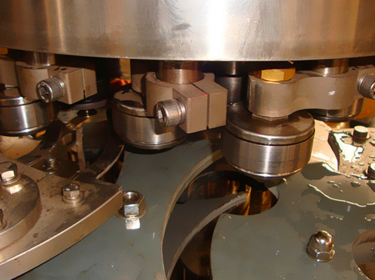 Semi Automatic PET Bottle Unscrambler Equipment in High Speed  for Bottling Production